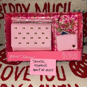 Betsey Johnson Pink Crossbody Bow Bag Set